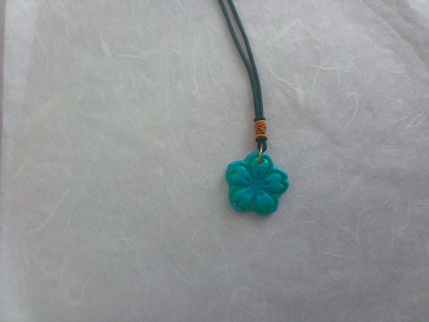 PENDENTIF HIPPIE 11