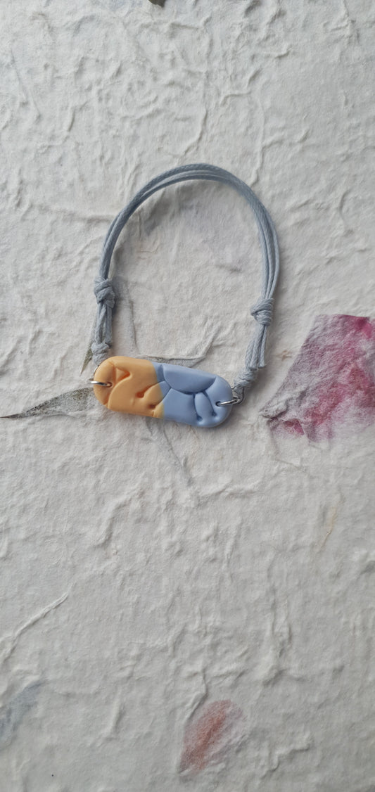 Bracelet bleu et jaune 2
