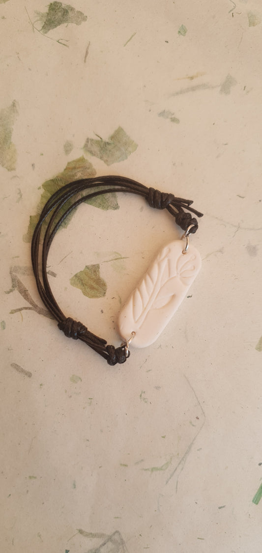 Bracelet blanc et noir