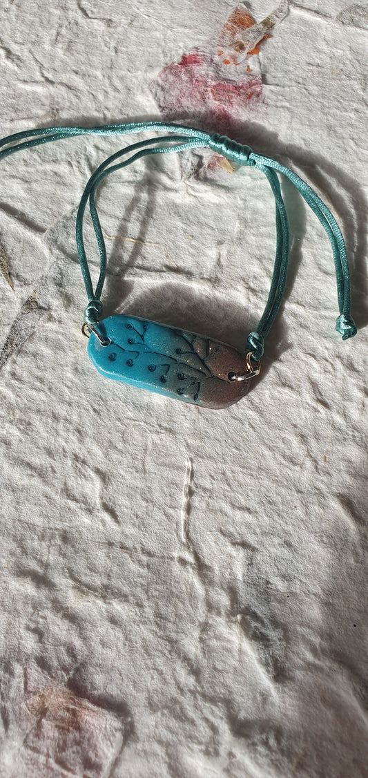 Bracelet bleu et marron