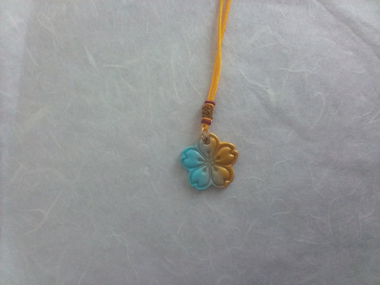 PENDENTIF HIPPIE 4